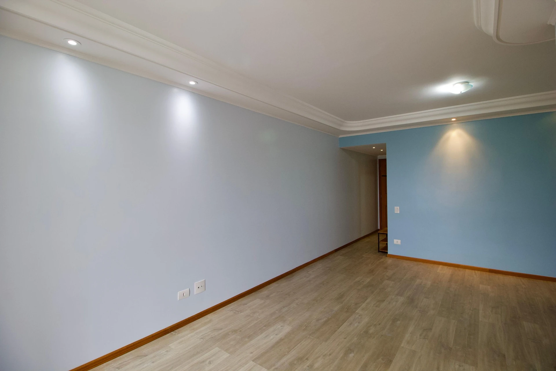 Apartment, 147 m², with a jacuzzi — photo 25