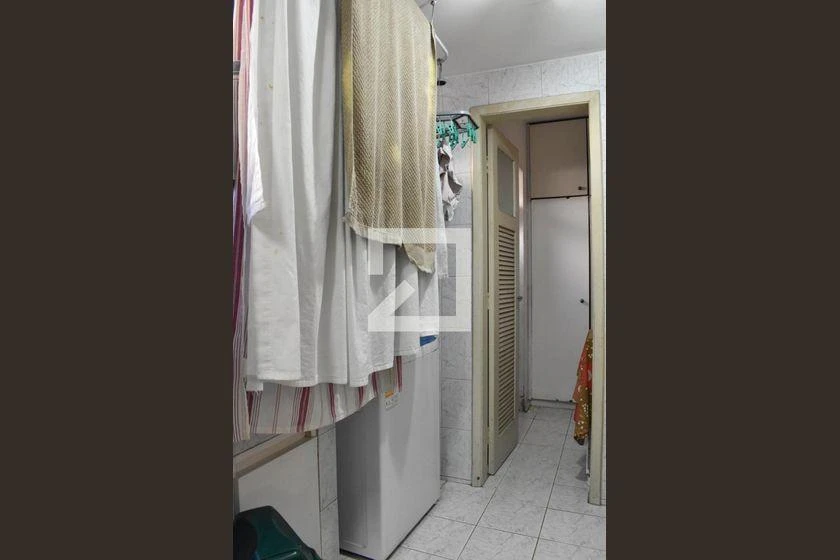 3-bedroom apartment with a home office in Curitiba — photo 31