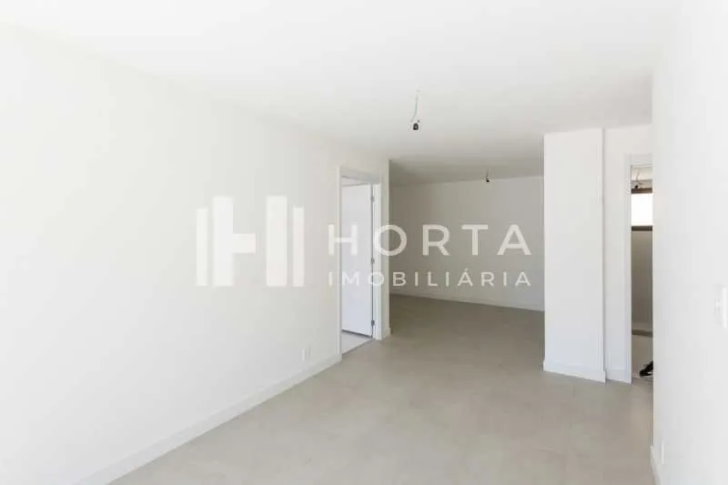Apartamento de 72 m² com 2 dormitórios e varanda — photo 14
