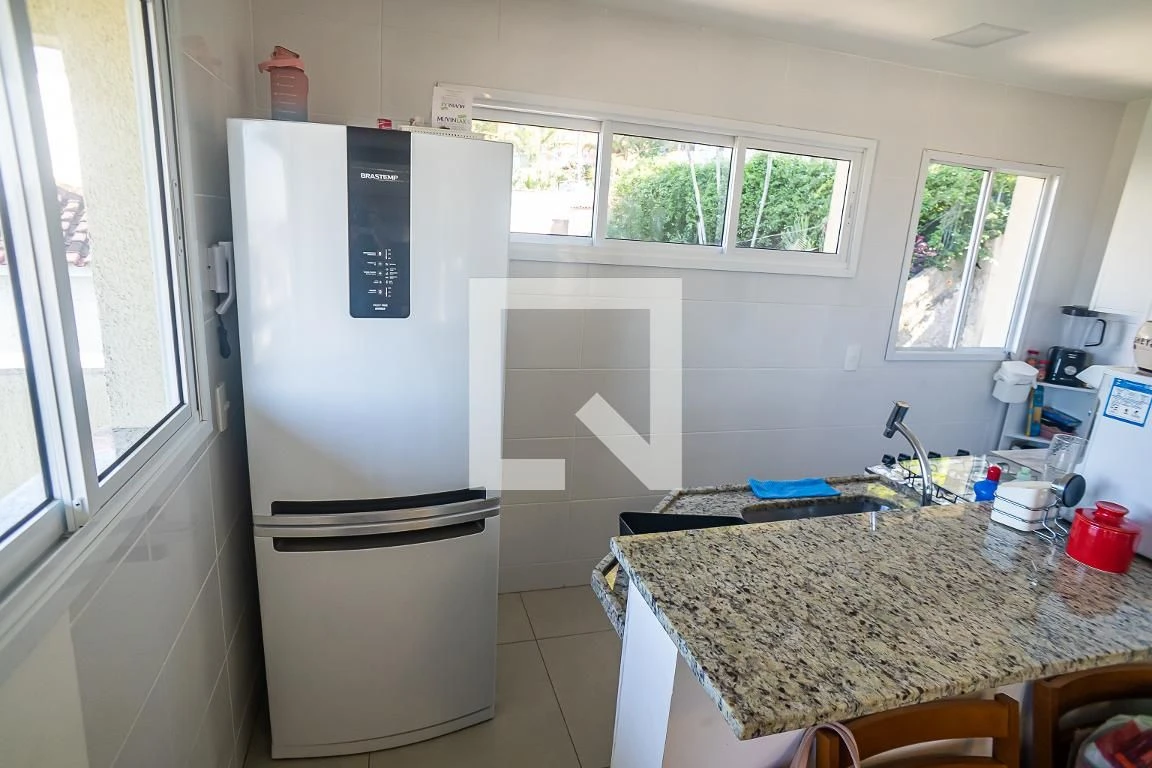 Casa mobiliada, 120 m², com janelas do piso ao teto — photo 15