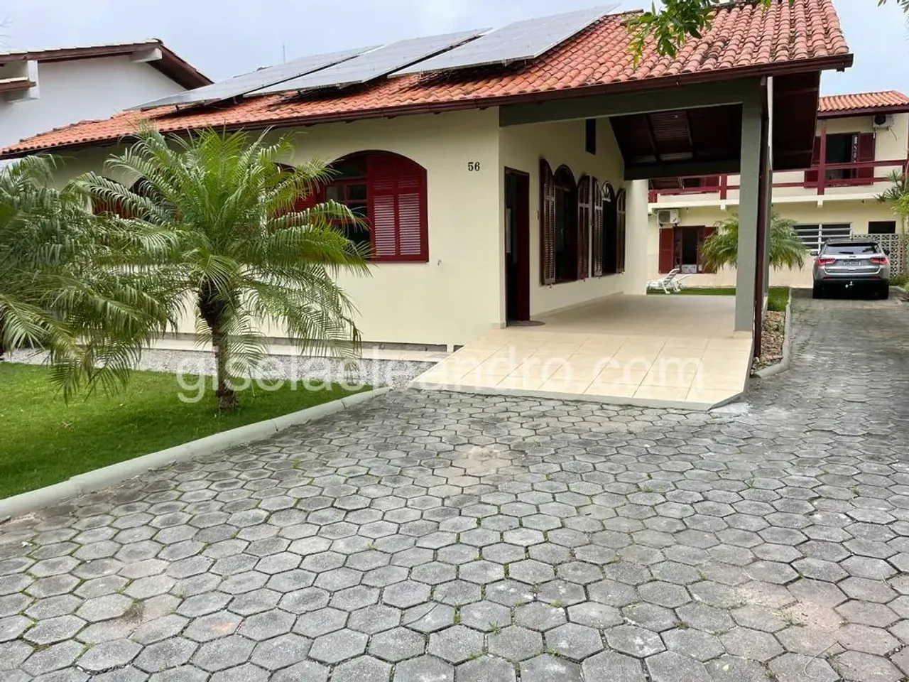 Casa amueblada con 5 dormitorios y 5 baños — photo 4