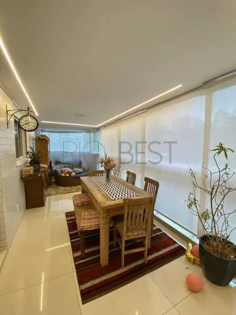 Furnished apartment, 128 m², with a walk-in closet — photo 20