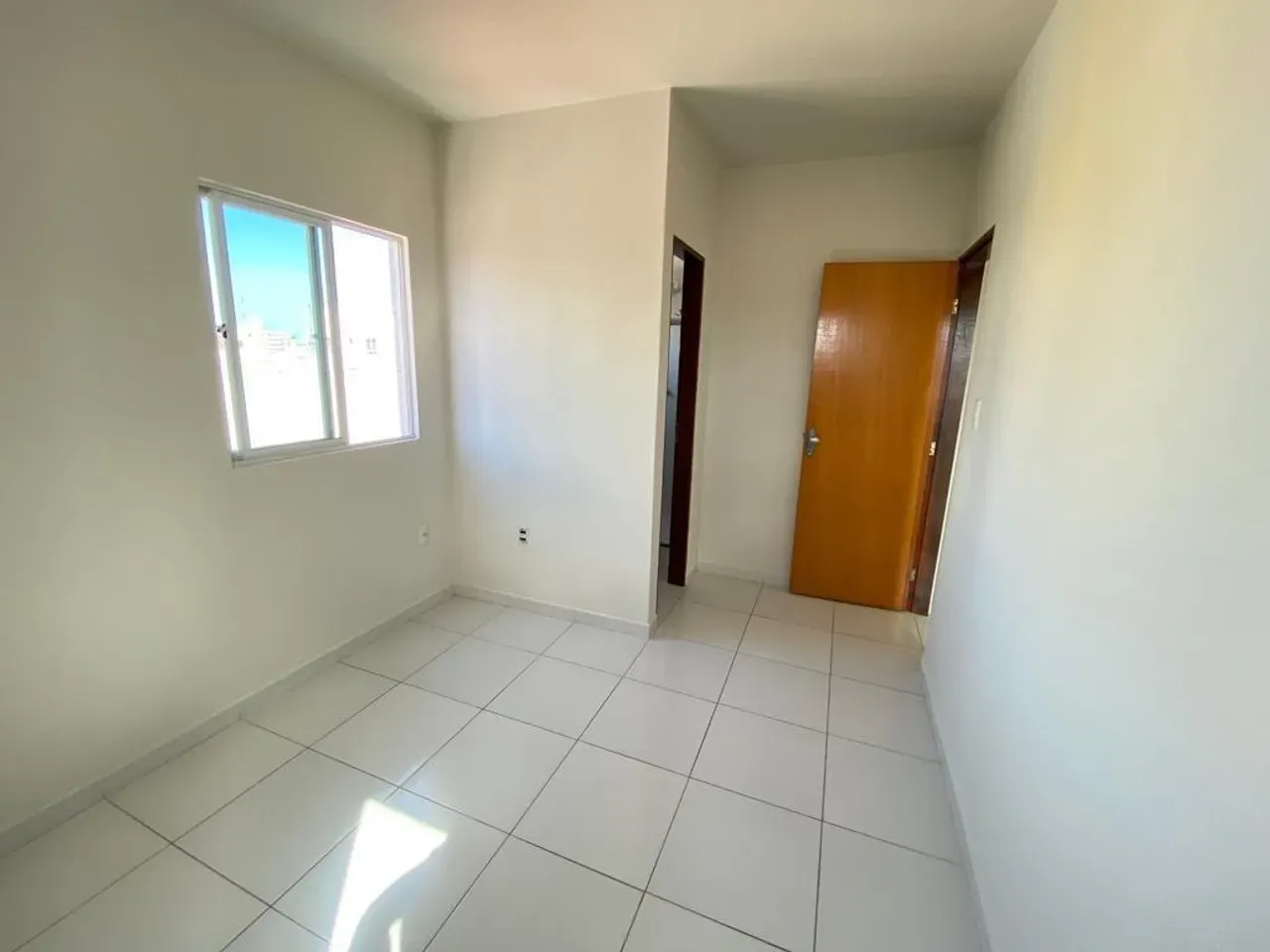 2-bedroom apartment, 1 with its own bathroom, 60 m² — photo 5