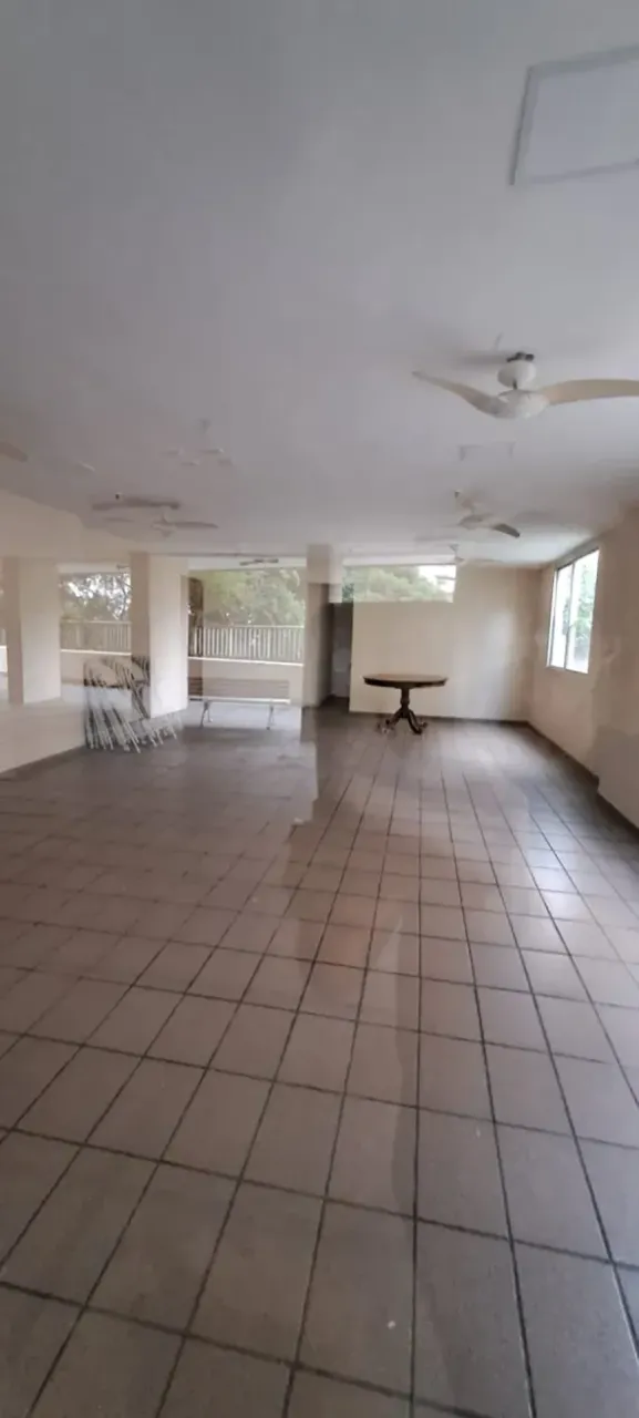 1-bedroom apartment with 2 bathrooms and a parking spot — photo 18