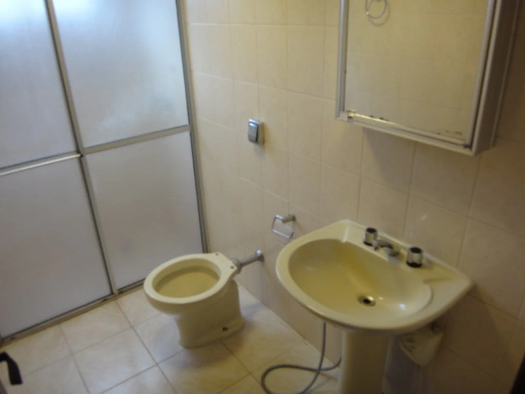 2-bedroom apartment with wood or laminate floors in Curitiba — photo 21