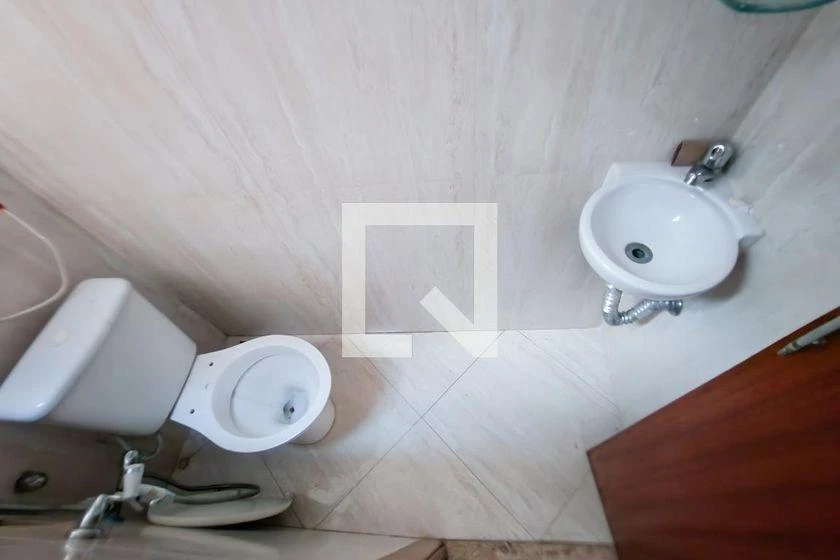 Furnished 2-bedroom apartment with 84 m² — photo 22