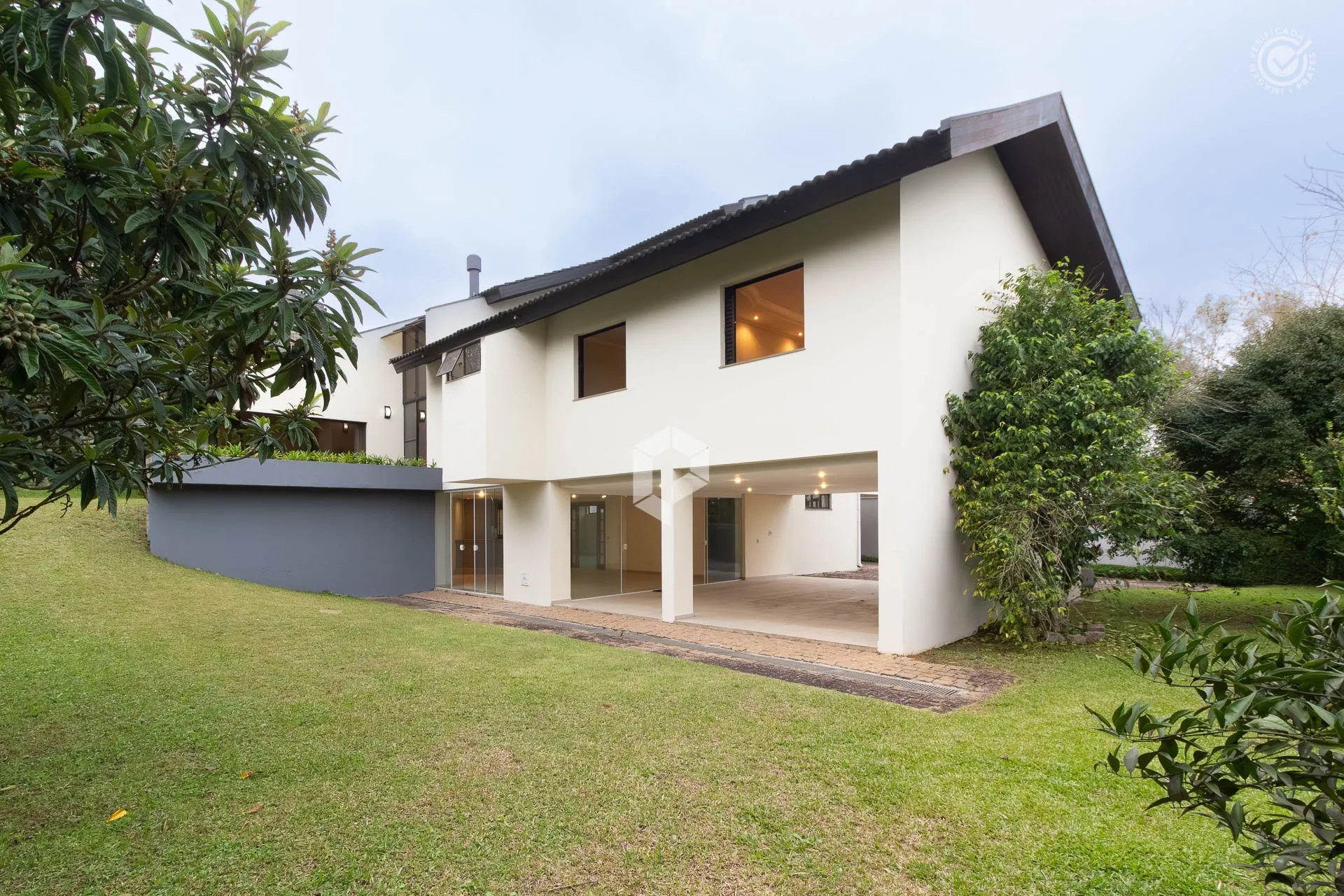Furnished house with 3 bedrooms and a gas kitchen — photo 31