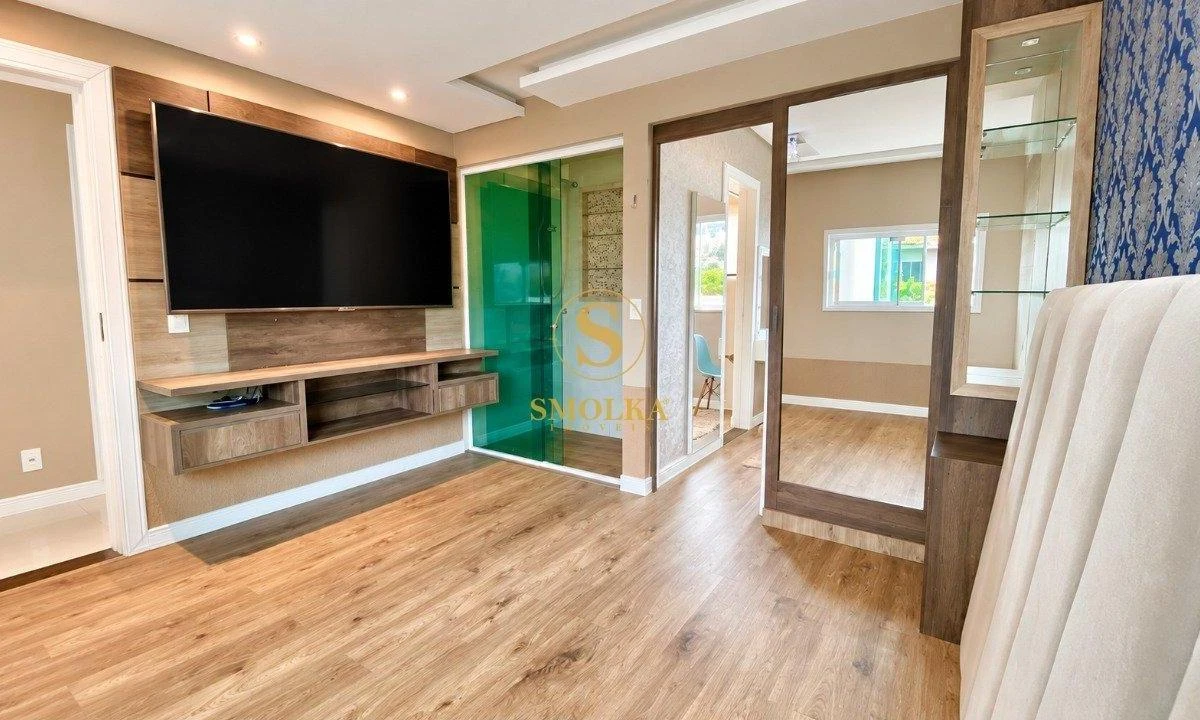 3-bedroom house with a home office in Florianópolis — photo 17
