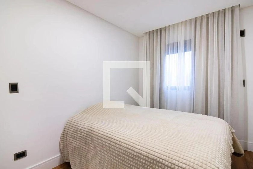 Furnished apartment, 152 m², with a home office — photo 18