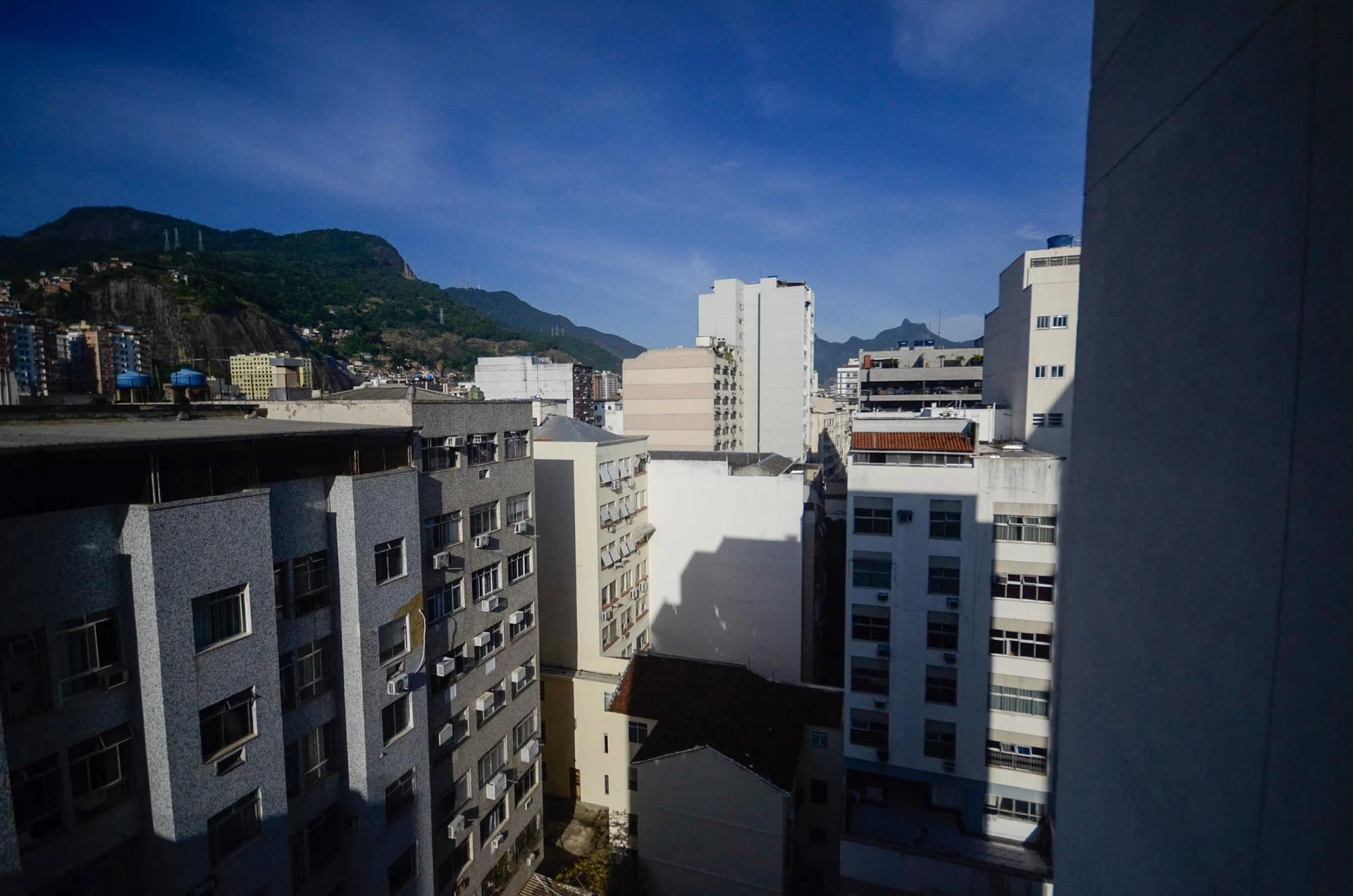 Apartamento mobiliado, 55 m², com janelas do piso ao teto — photo 32
