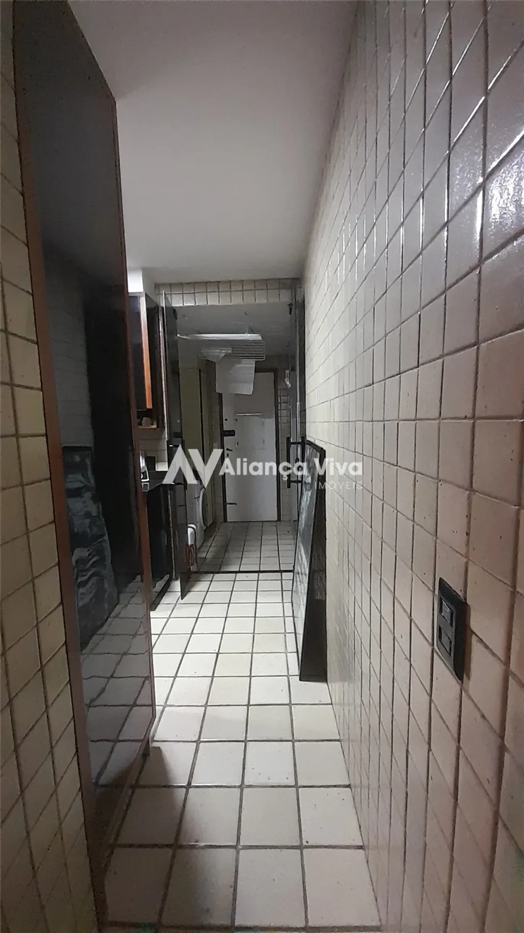 Furnished apartment with 2 bedrooms and 2 suites — photo 26