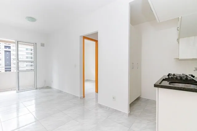 1-bedroom 34 m² apartment with balcony and private grill — photo 3