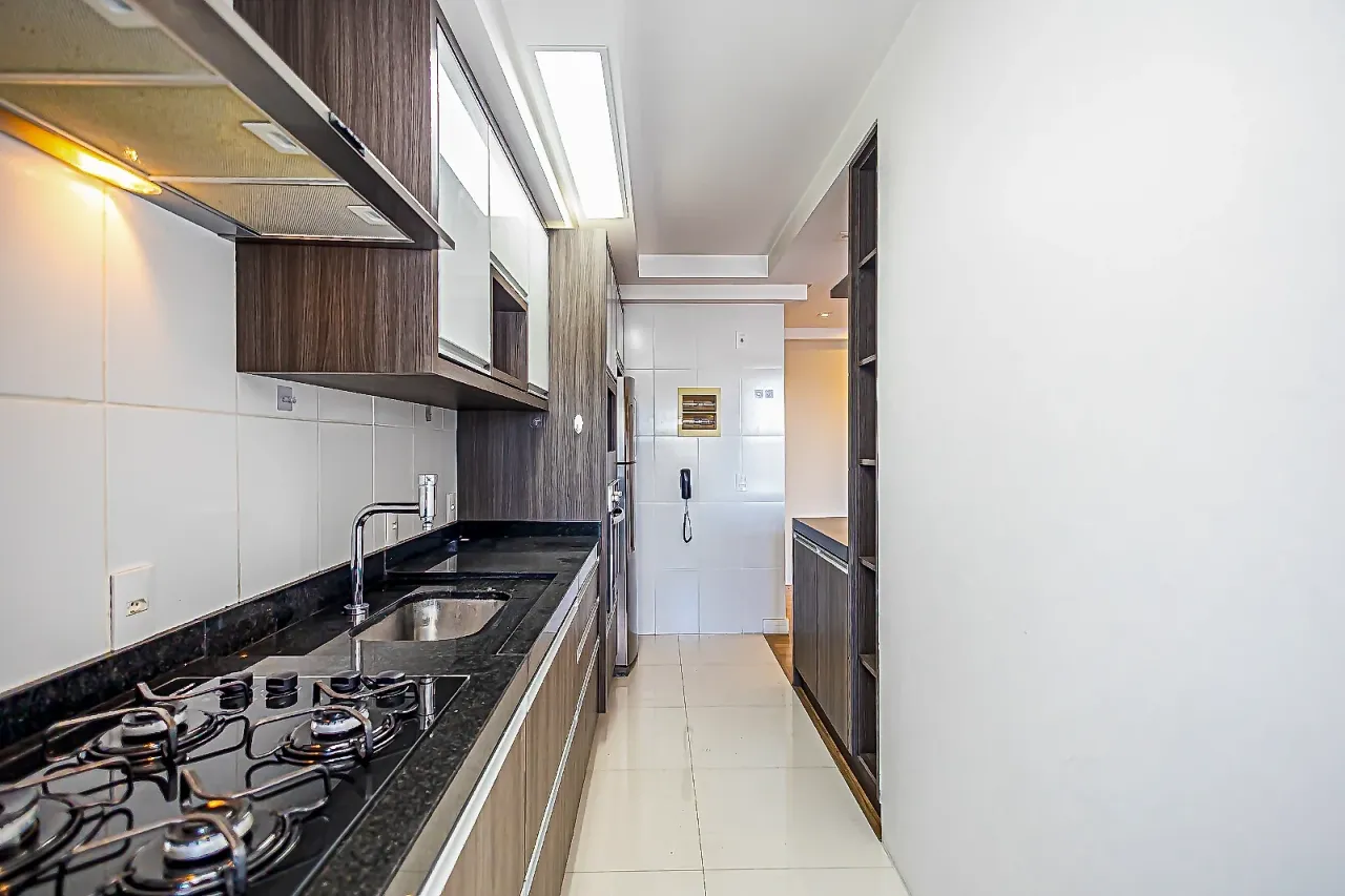 2-bedroom apartment with an open-plan kitchen — photo 13