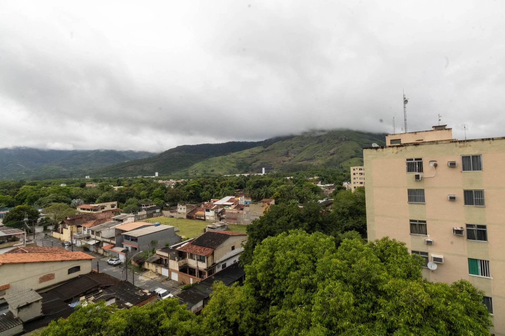 Apartamento, 60 m², com vista para as montanhas — photo 23