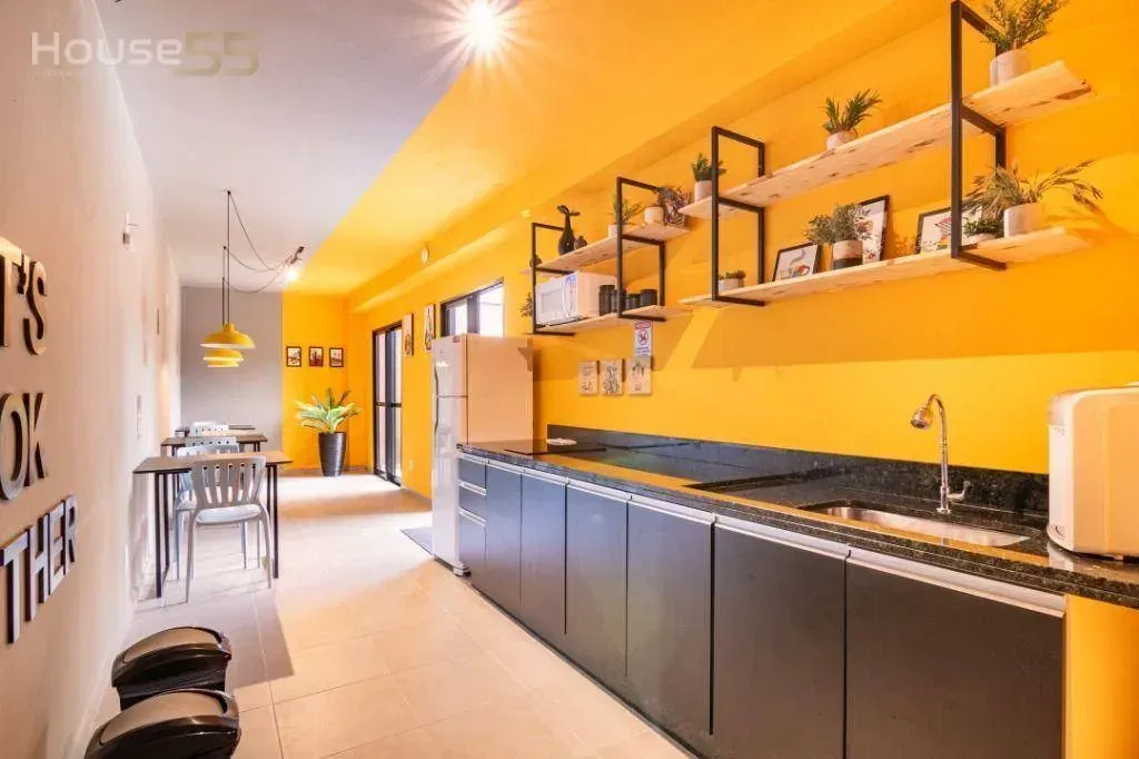 Estudio amueblado de 25 m² con balcón acristalado — photo 19