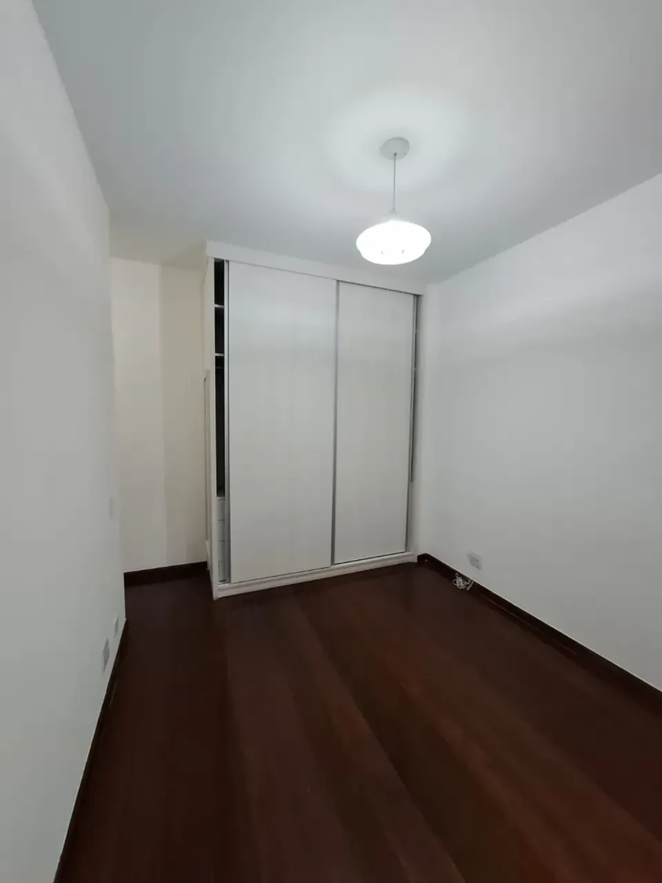 Apartment with 2 bedrooms, 3 bathrooms and a balcony — photo 5