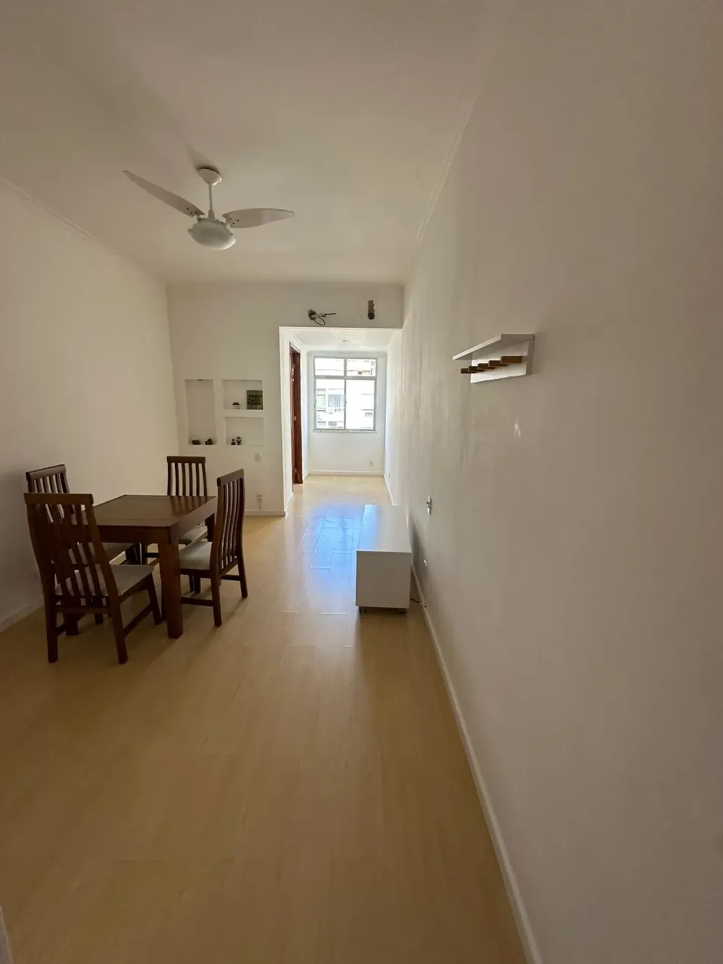Apartment with a closed kitchen and gas stove; 2 bedrooms — photo 6