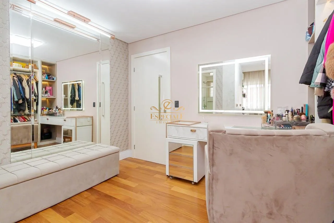 Furnished house with 4 bedrooms and 5 bathrooms in a condo — photo 25