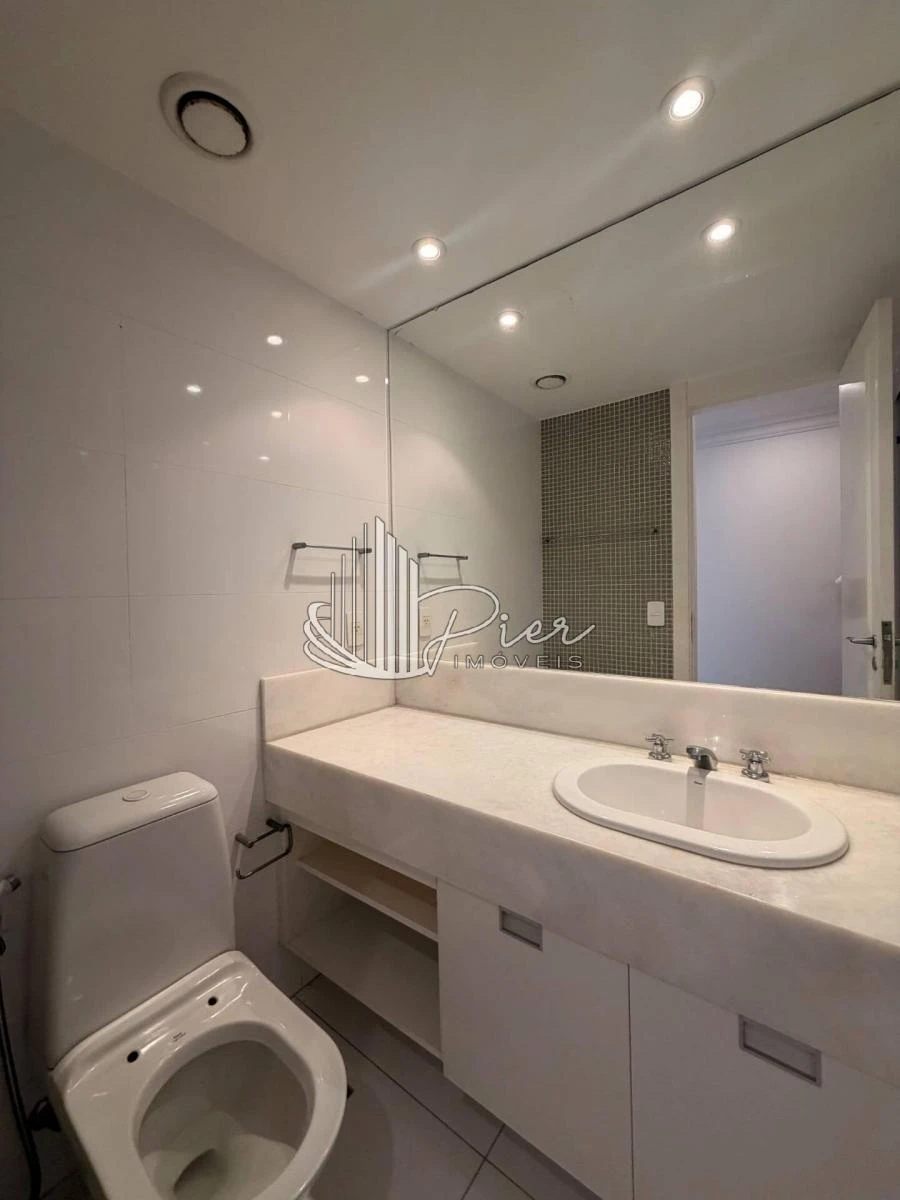 4 quartos e janelas do piso ao teto: apartamento de 174 m² — photo 36