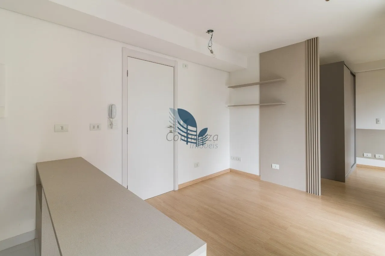 1-bedroom apartment with an open-plan living area — photo 8