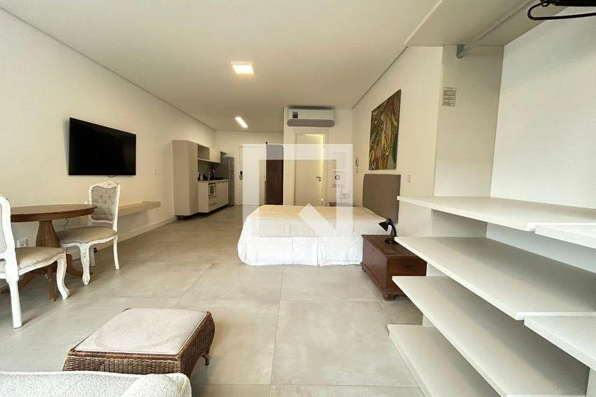 Furnished apartment, 42 m², with a washing machine — photo 17