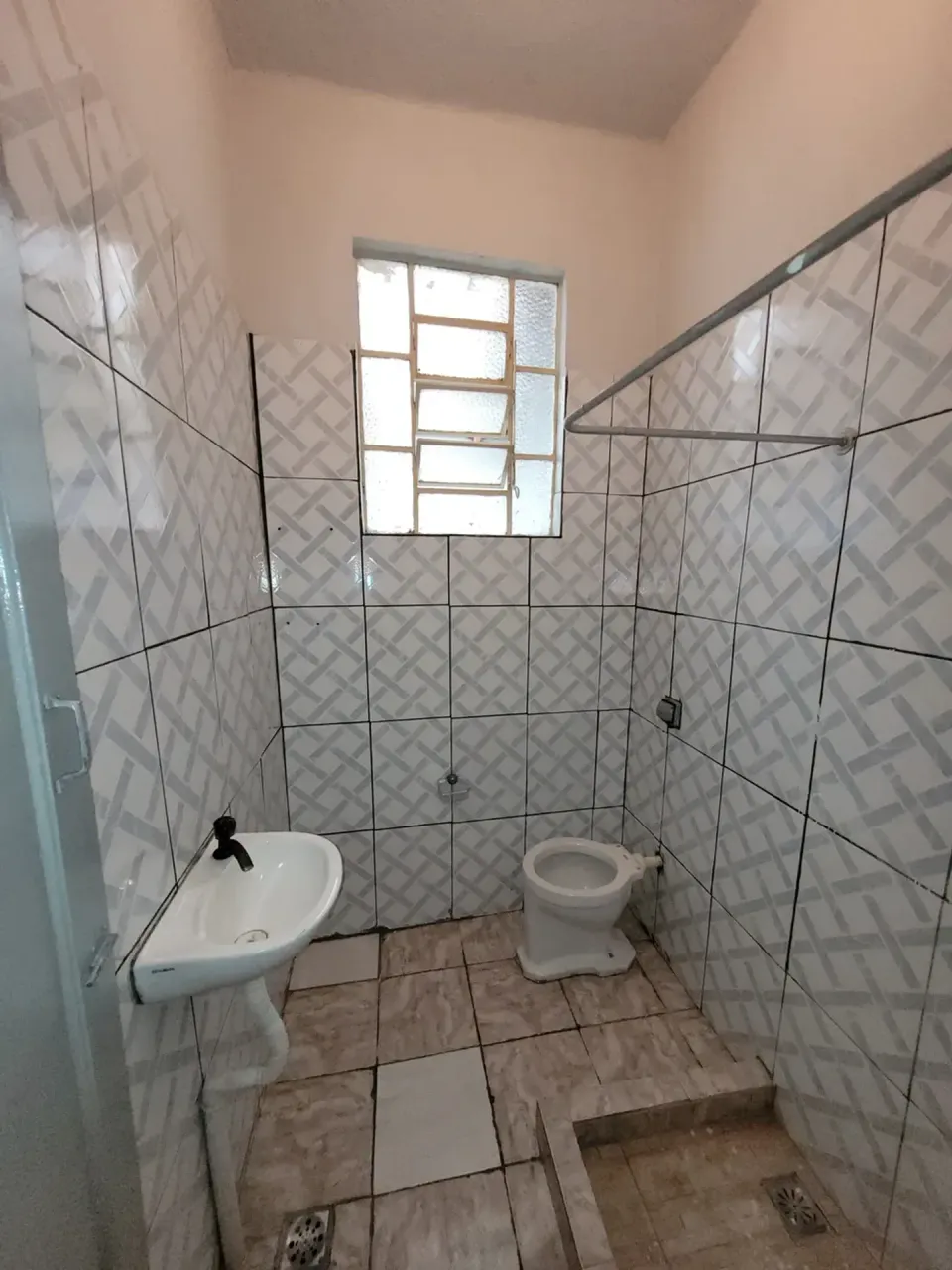 Apartamento de 1 dormitorio con 42 m² y cocina separada — photo 8