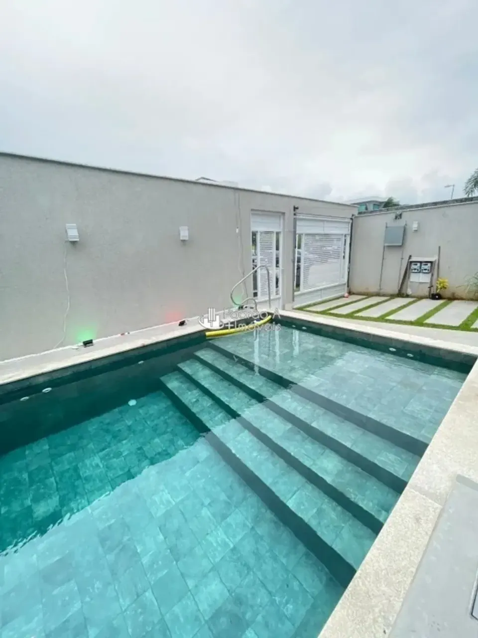 Unfurnished house for rent with 5 bedrooms and 5 baths — photo 11