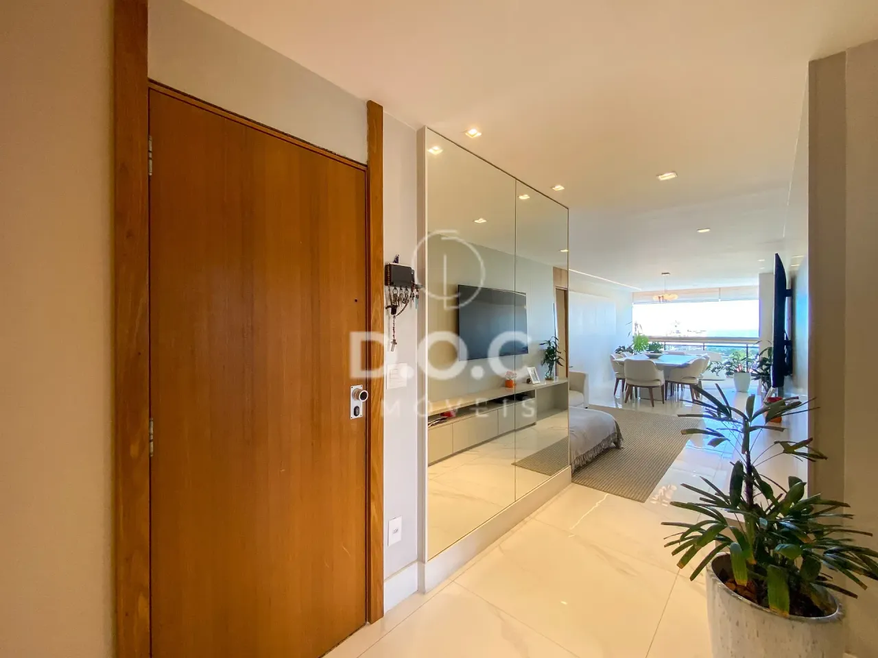 143 m² apartment with open-plan gas kitchen and 3 suites — photo 13