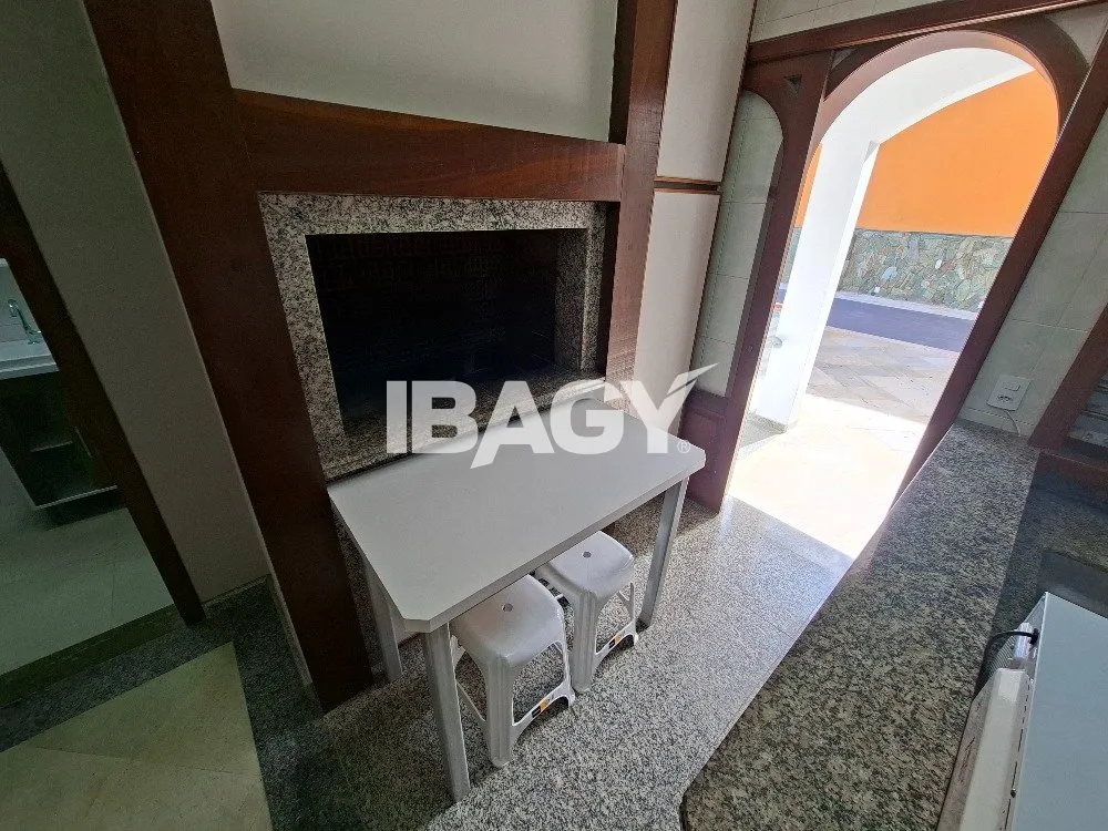 Furnished 16 m² studio with 1 bedroom and no parking — photo 31