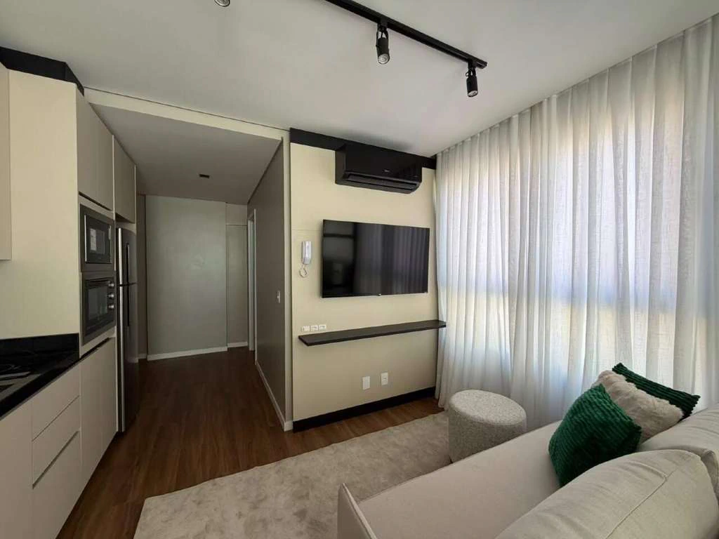 Apartamento de 1 dormitorio con cocina abierta y 50 m² — photo 4