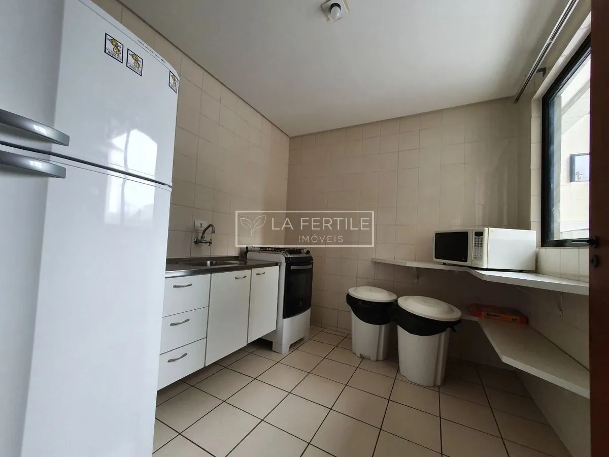 3-bedroom apartment with 4 bathrooms, 184 m² — photo 40