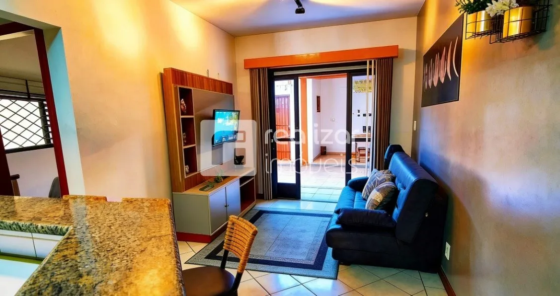 Apartamento con 2 dormitorios y jardín privado — photo 3