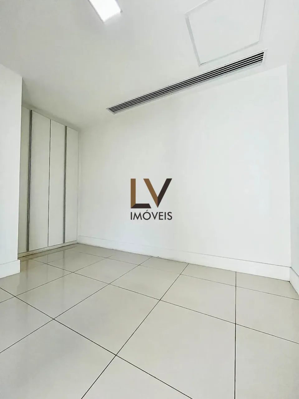 Apartamento mobiliado com 4 quartos e cozinha americana — photo 19