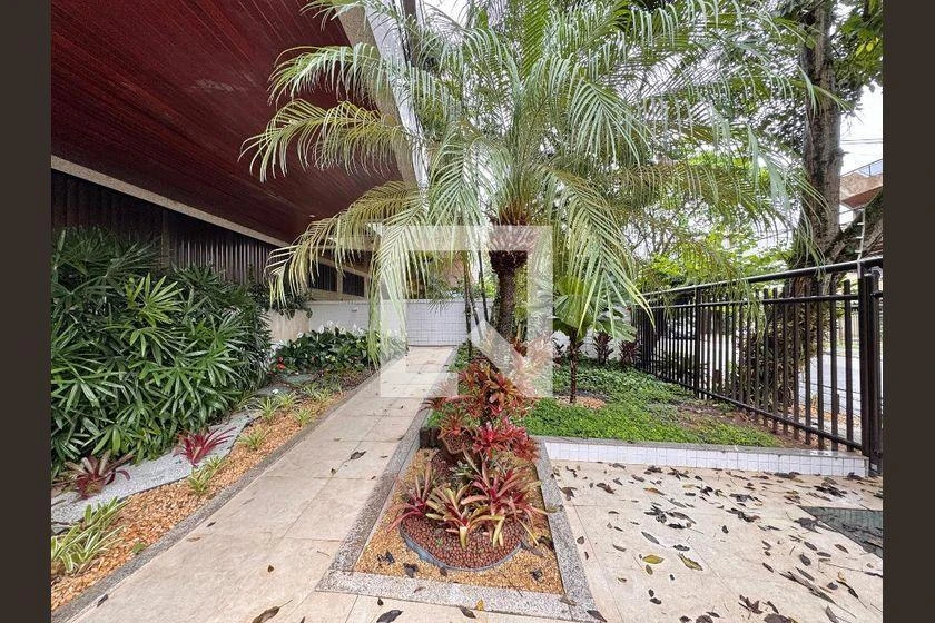 Apartamento de 3 quartos com armários planejados e varanda — photo 22