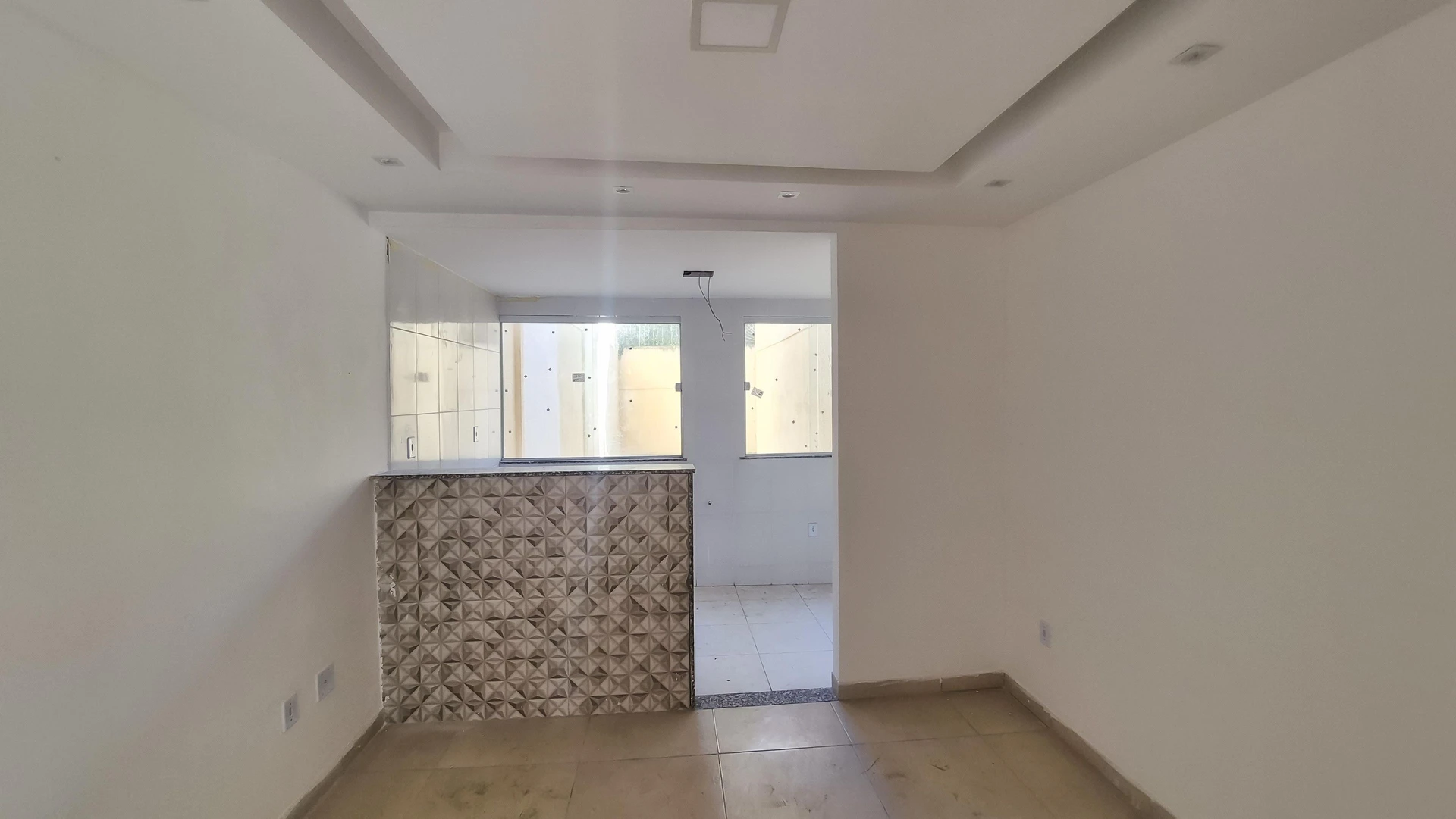 2-bedroom apartment with 1 bathroom and parking — photo 37