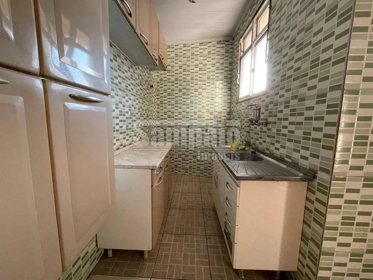 1-bedroom apartment with a separate kitchen and A/C — photo 6