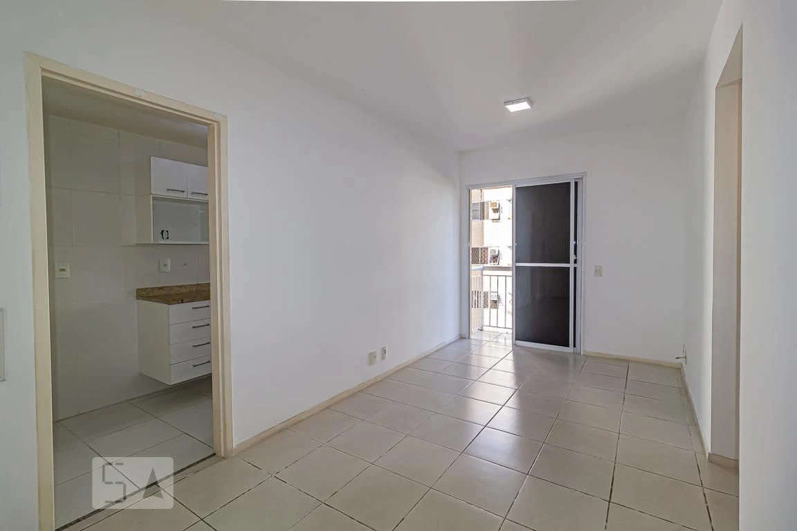 2-bedroom apartment with 1 suite and private balcony BBQ — photo 13