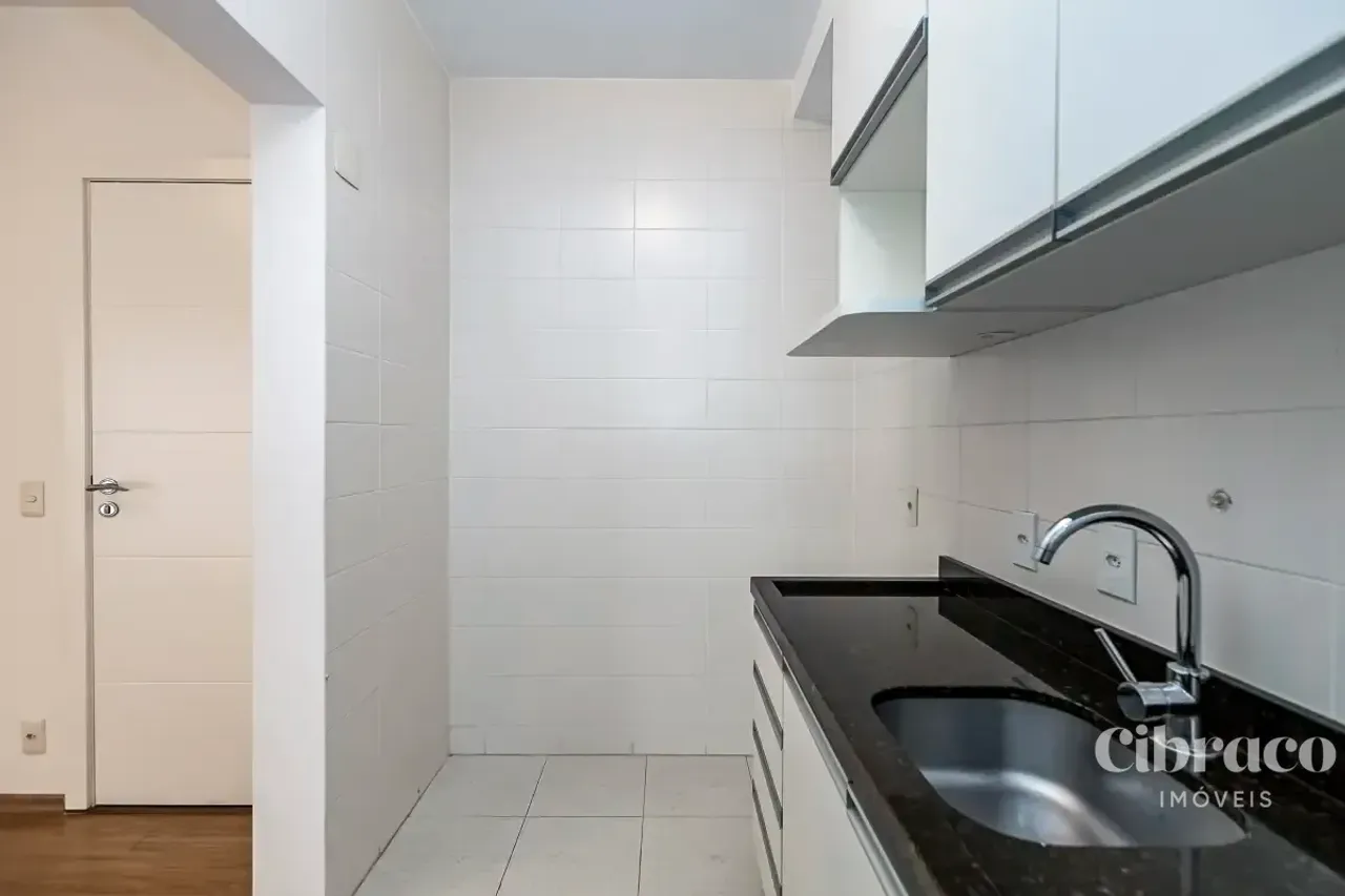 Apartamento de 1 quarto com 89,68 m² e sacada — photo 7
