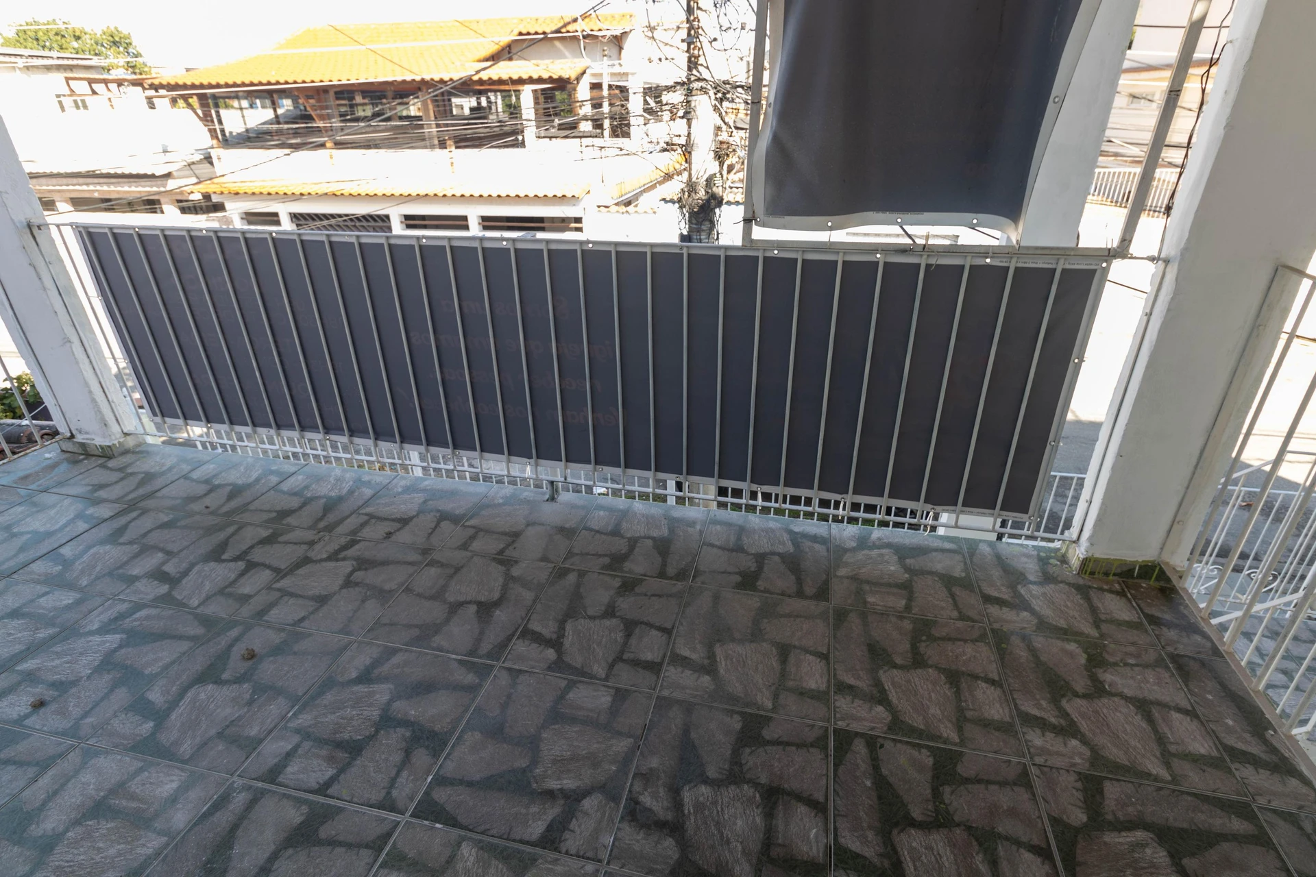 Casa sem mobília com 2 quartos, 2 banheiros e 2 vagas — photo 9
