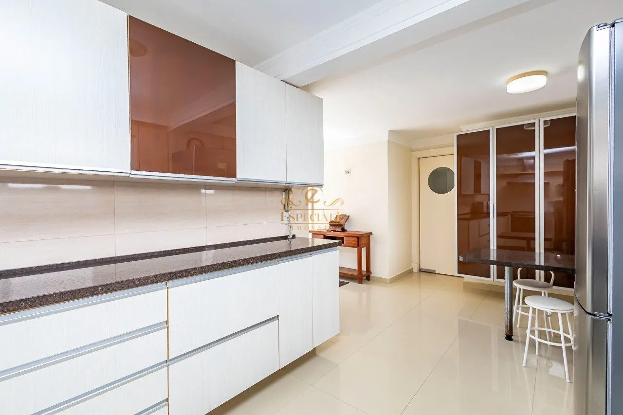 Condo house with 4 en-suite bedrooms and private BBQ — photo 10