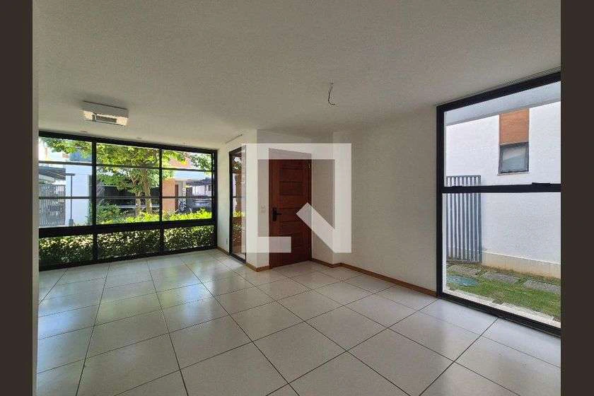 Casa em condomínio com 4 suítes e 150 m² — photo 10