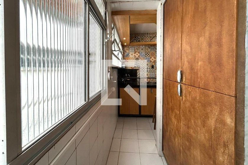 Furnished apartment, 86 m², with a walk-in closet — photo 31