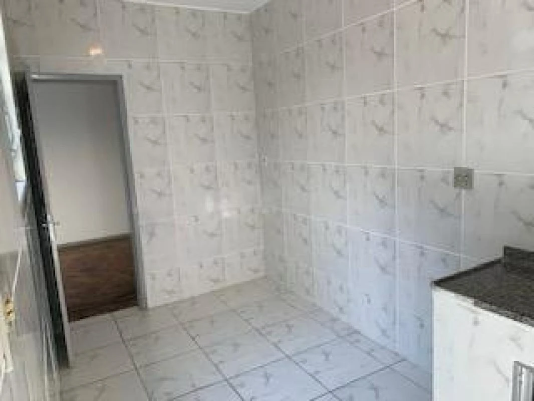 2-bedroom apartment with a terrace — photo 14
