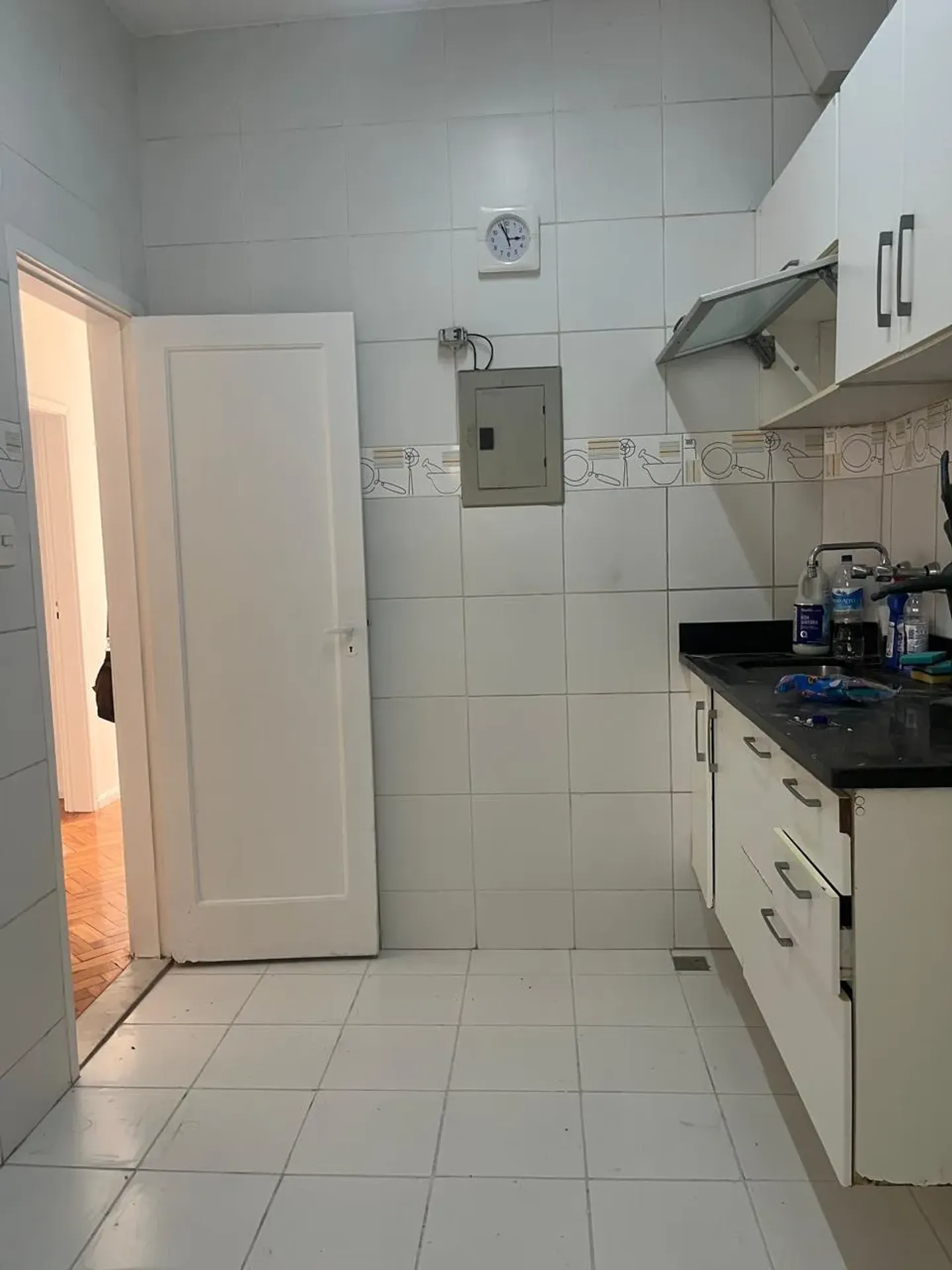 Apartment with 3 bedrooms and 2 bathrooms — photo 42