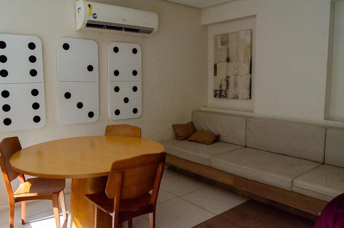 Furnished apartment, 65 m², with a glass-enclosed balcony — photo 22