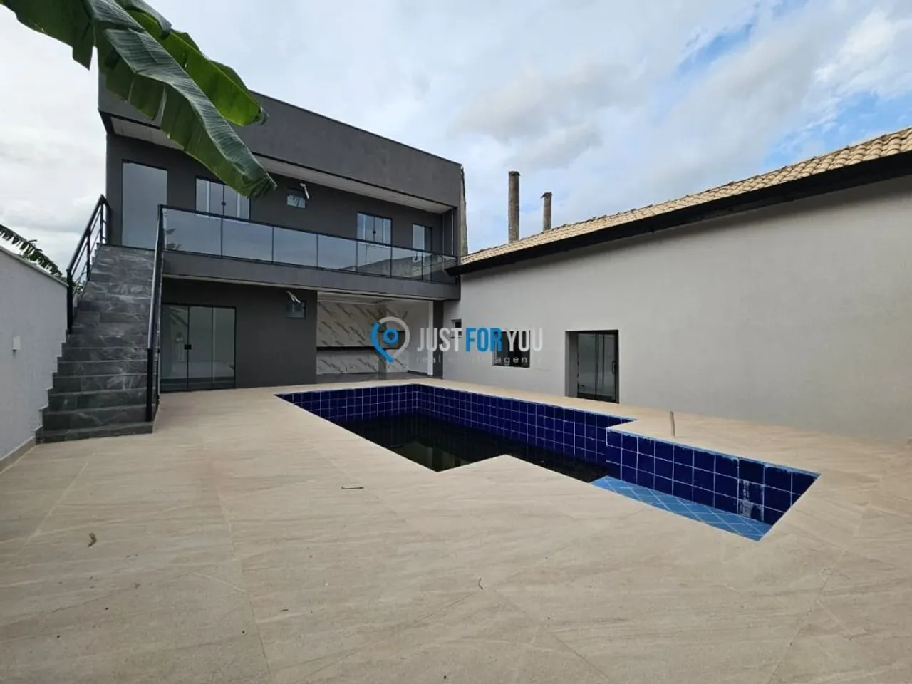 House with 4 bedrooms and an open-air shared pool — photo 19