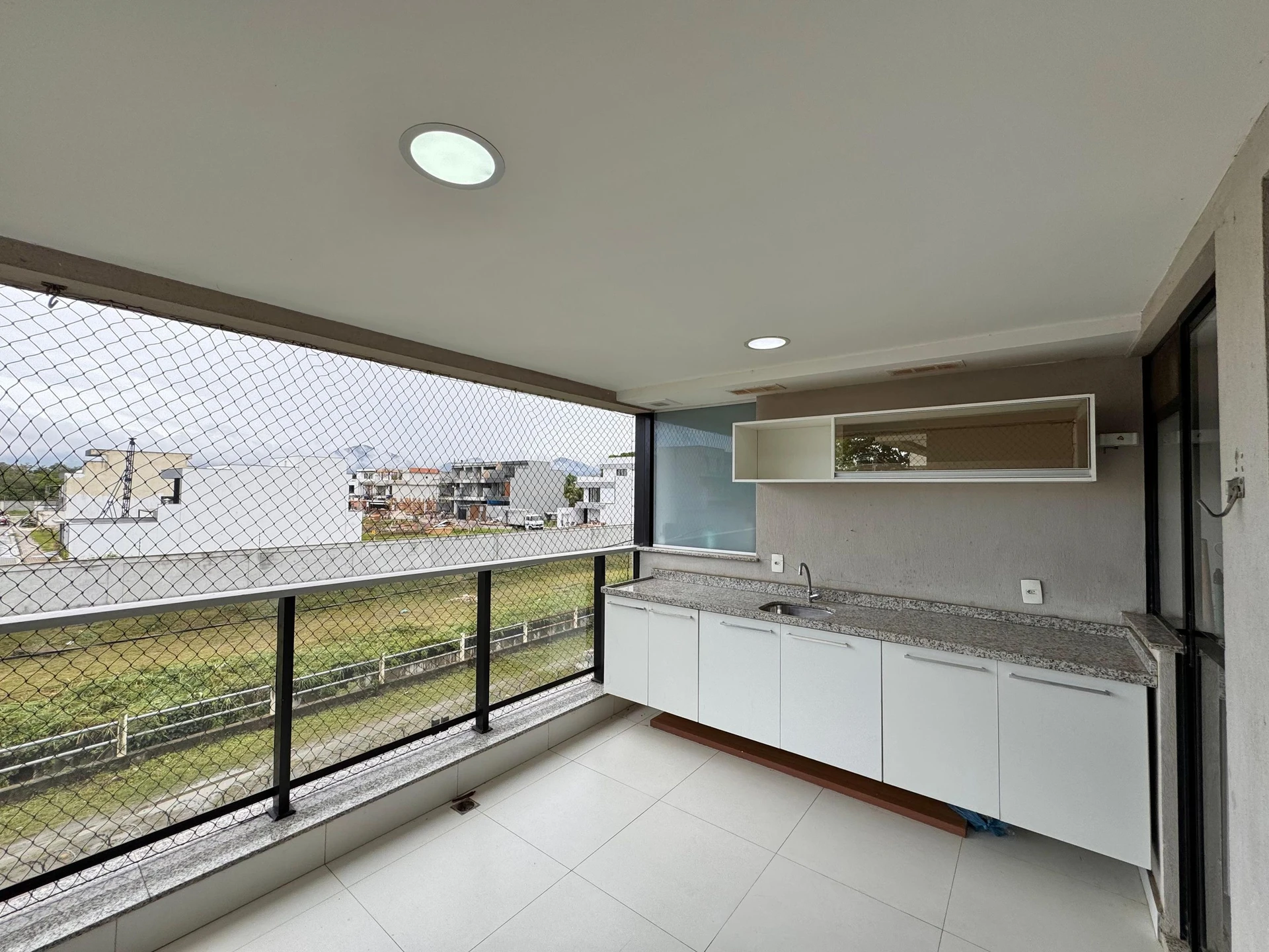 Rental apartment with 2 bedrooms, 1 en-suite bath — photo 7