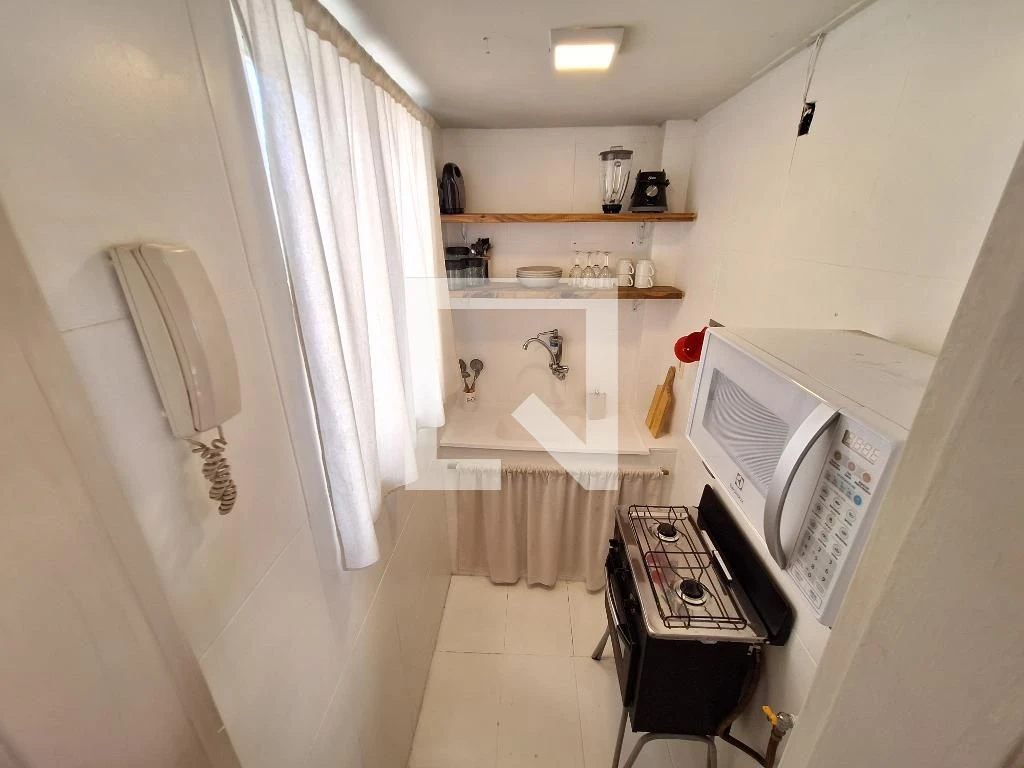 Apartamento mobiliado com 1 quarto e 1 banheiro — photo 5