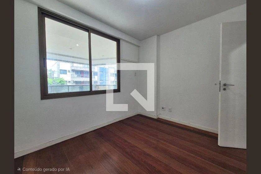 3-bedroom apartment in a building with a pool — photo 27