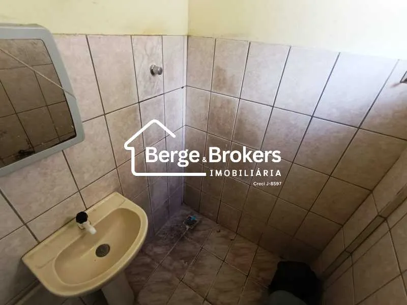 Residential house with a separate kitchen and 2 bedrooms — photo 12